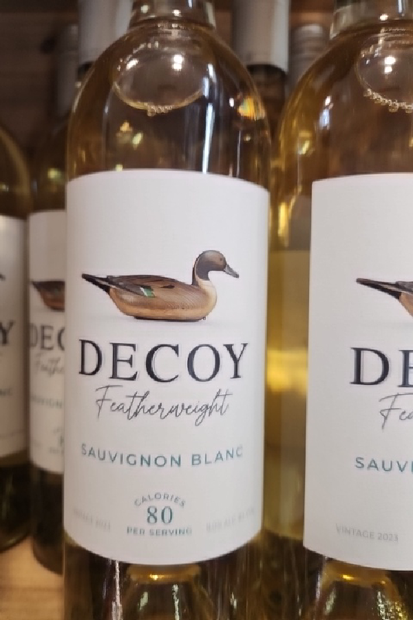 Decoy Featherweight Sauvignon Blanc - Image 1
