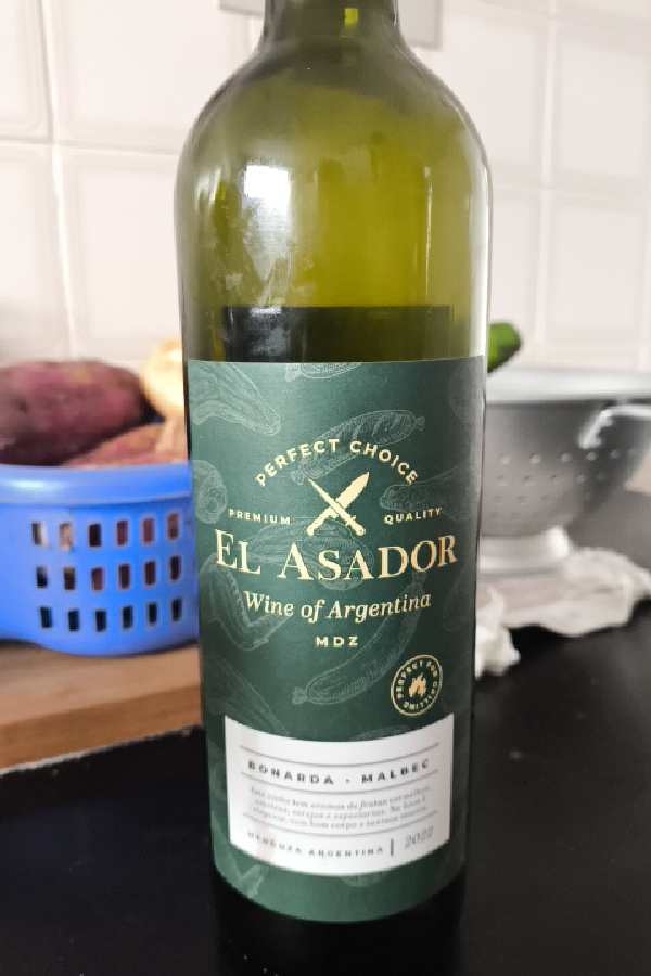 El Asador Bonarda - Malbec - Image 1