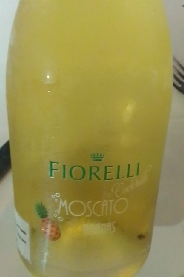 Moscato to Cocktails Ananas - Image 1