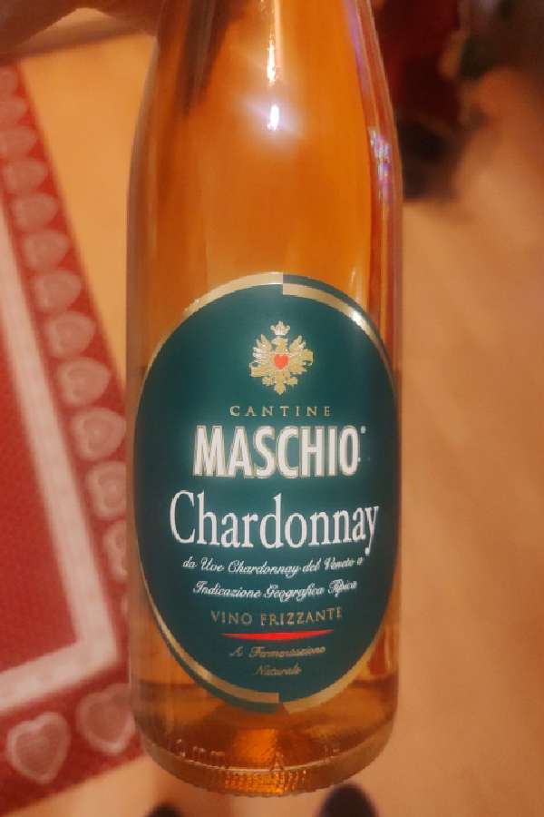 Chardonnay Vino Frizzante - Image 1