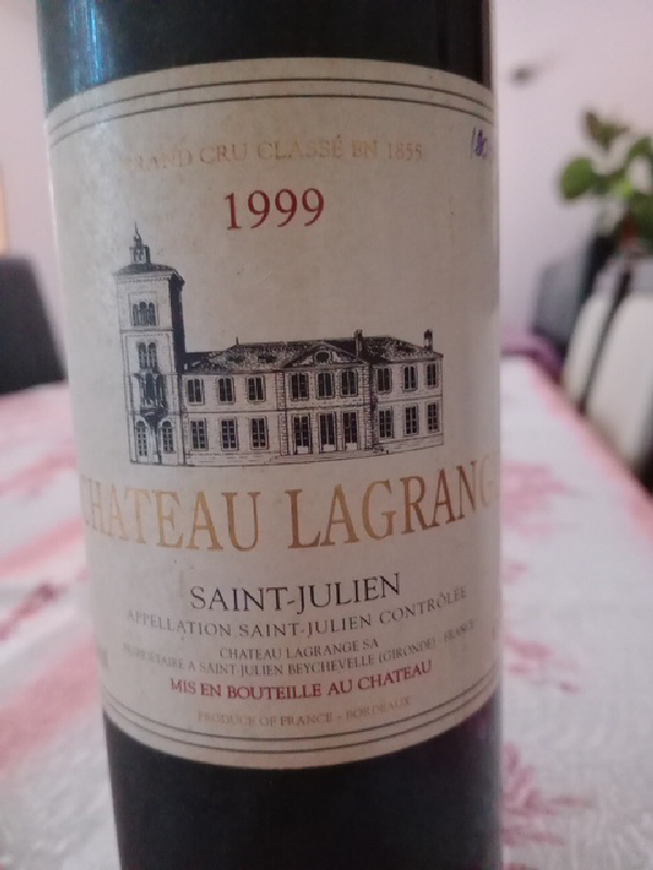 Château Lagrange Saint-Julien - Image 1