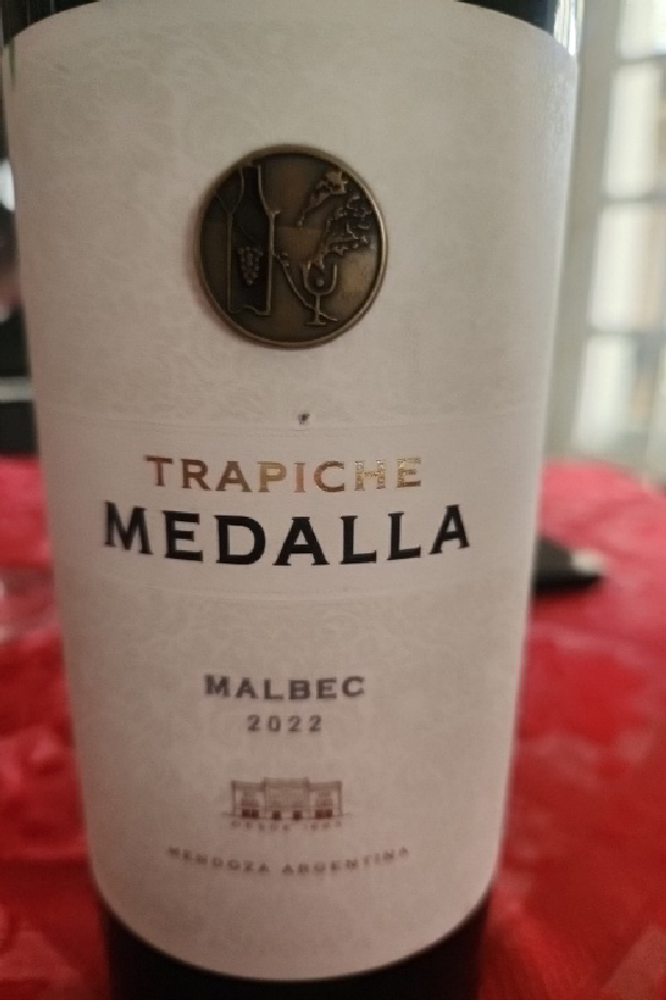 Trapiche Medalla Malbec - Image 1