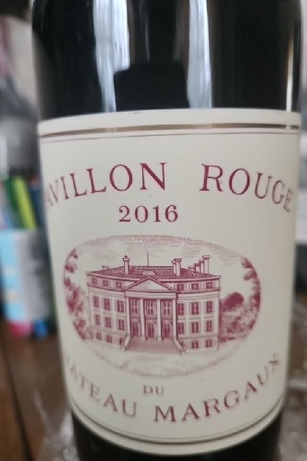 Pavillon Rouge - Image 1