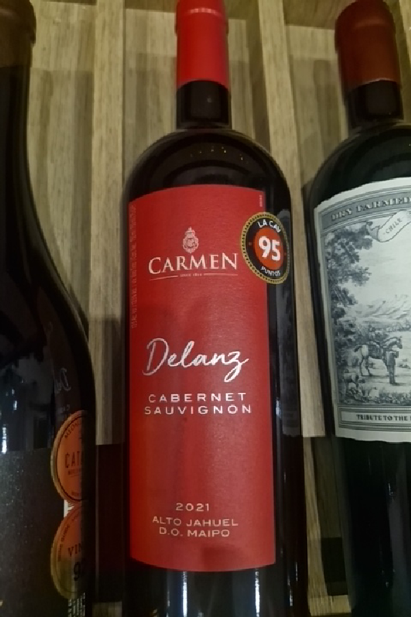 Carmen Delanz Cabernet Sauvignon - Image 1