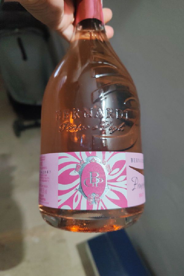 Bernardi Prosecco Rosé - Image 1