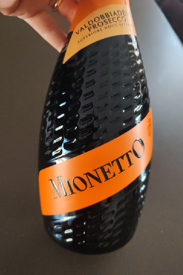 Valdobbiadene Prosecco Superiore DOCG Extra Dry - Image 1