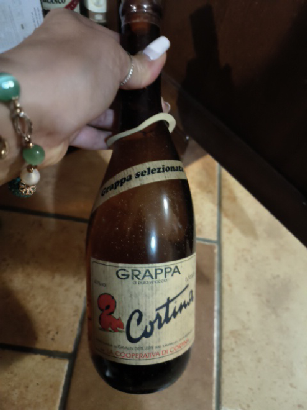 Grappa Cortina - Image 1