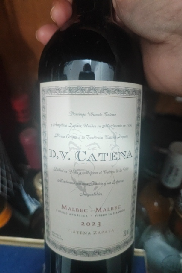 D.V. Catena Malbec Malbec - Image 1