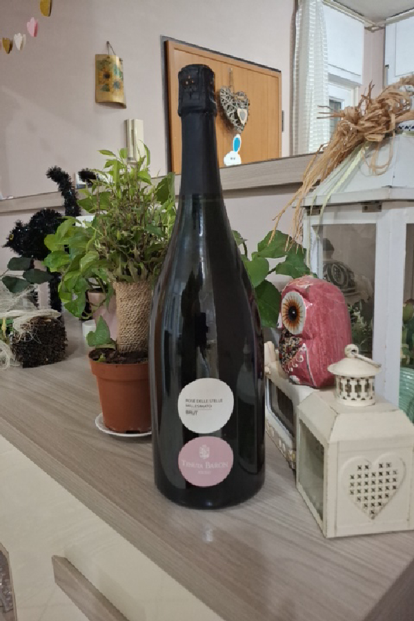 Rosé Delle Stelle BellisimaTo Brut - Image 1