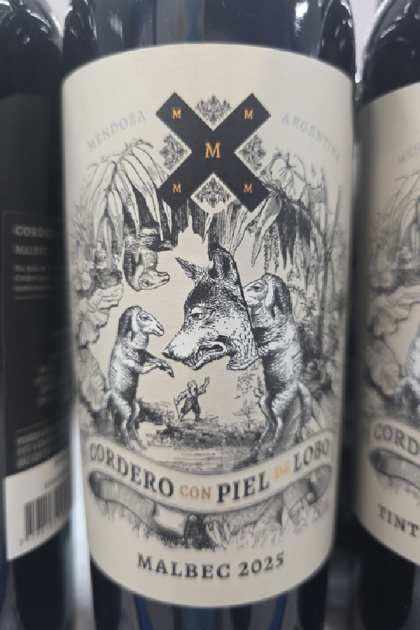 Cordero con Piel de Lobo Malbec - Image 1