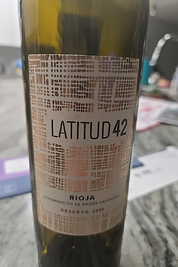 Latitud 42 Reserva - Image 1