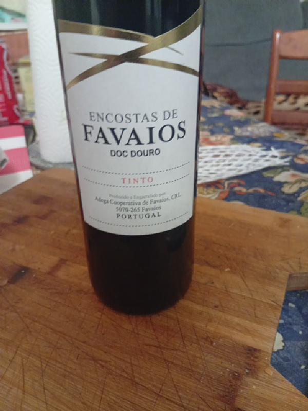 Encostas de Favaios Tinto - Image 1