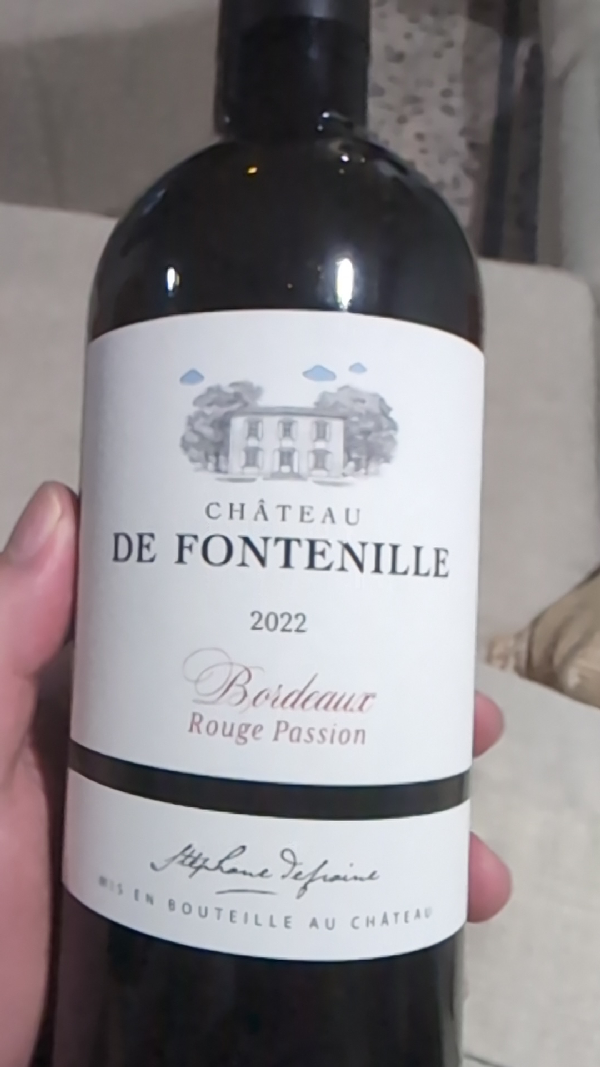 Château de Fontenille Bordeaux Rouge Passion - Image 1