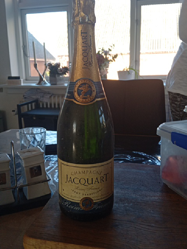 Brut Tradition - Image 1