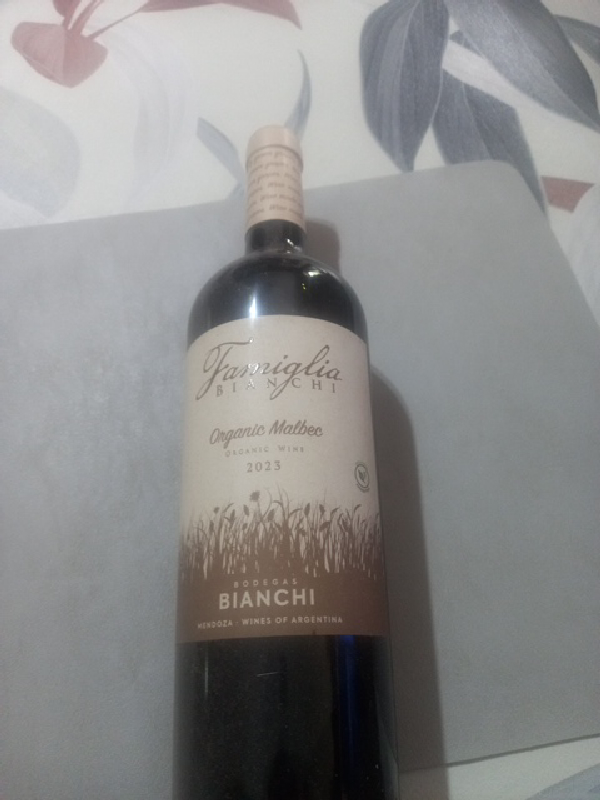 Famiglia Bianchi Organic Malbec - Image 1
