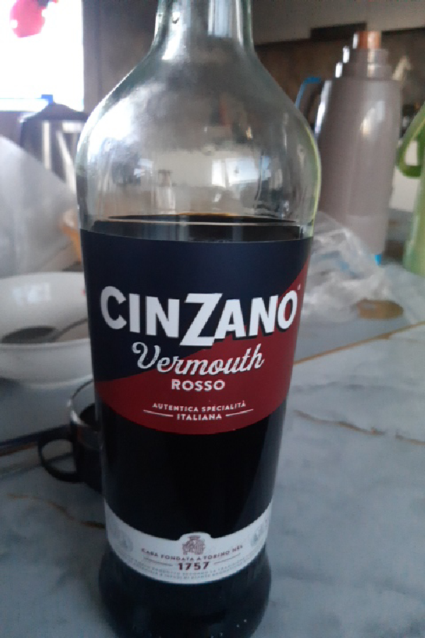 Cinzano Vermouth Rosso - Image 1