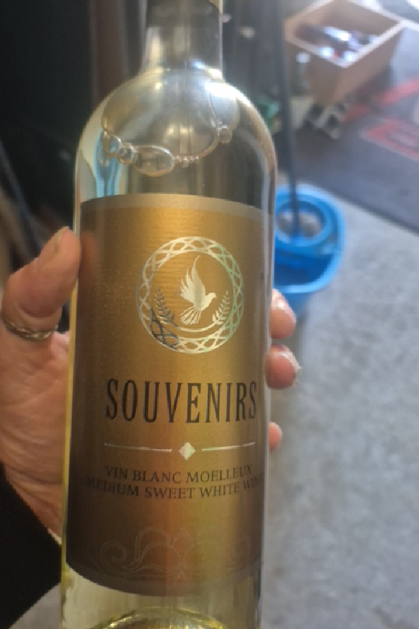 Souvenirs Vin Blanc Moelleux - Image 1