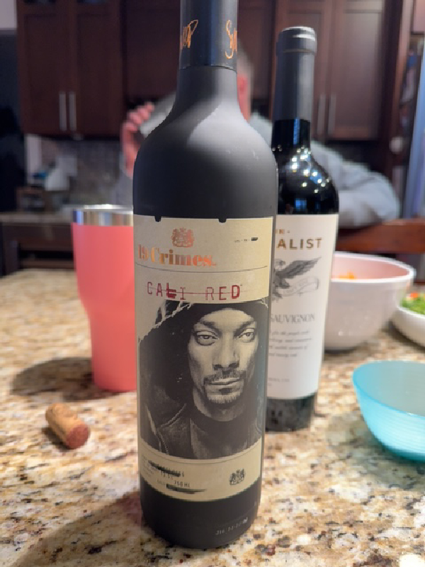 19 Crimes Snoop Dogg Cali Red - Image 1