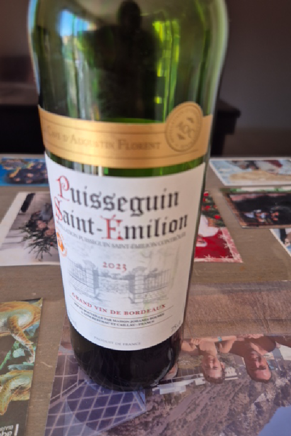 Puisseguin Saint-Émilion - Image 1