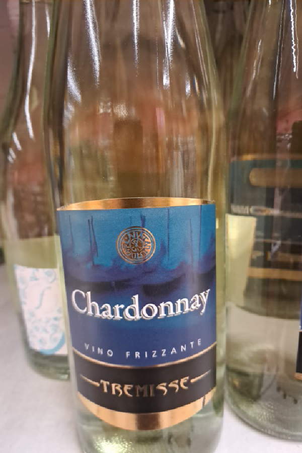 Tremisse Chardonnay Vino Frizzante - Image 1
