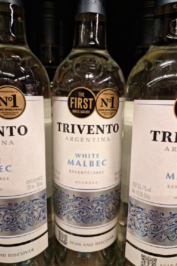 Trivento Reserve White Malbec - Image 1