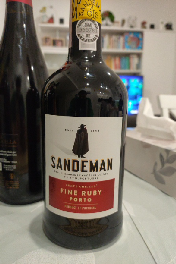 Sandeman Fine Ruby Porto - Image 1