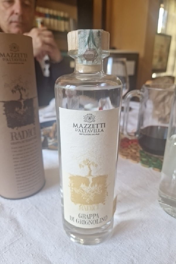 Radici Grappa di Grignolino - Image 1