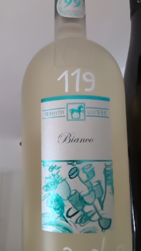 Tenuta Ulisse Bianco - Image 1