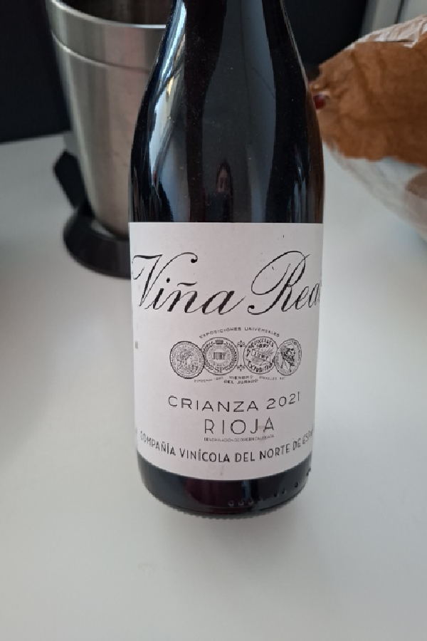 Viña Real Crianza 2021 - Image 1