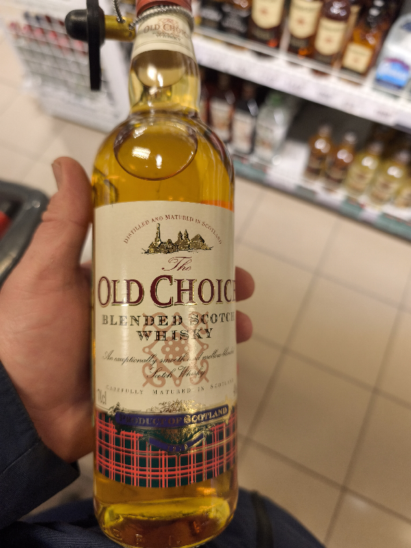 The Old Choice Blended Scotch Whisky - Image 1