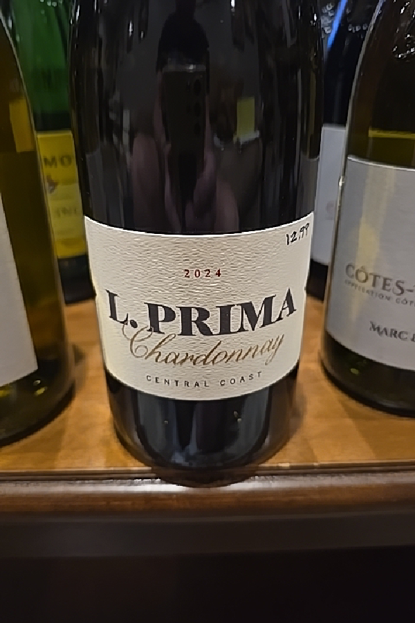 L. Prima Chardonnay - Image 1