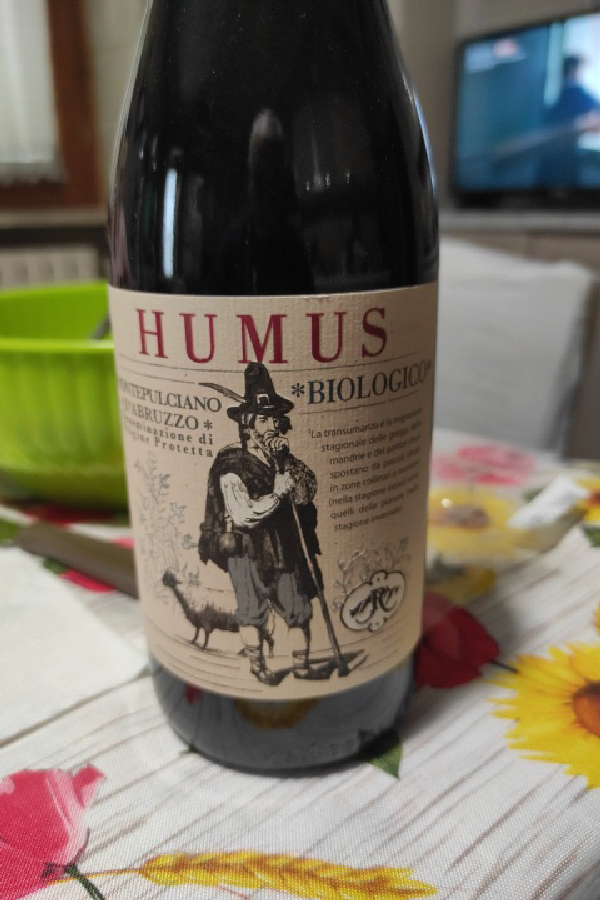 Humus Montepulciano d'Abruzzo Biologico - Image 1