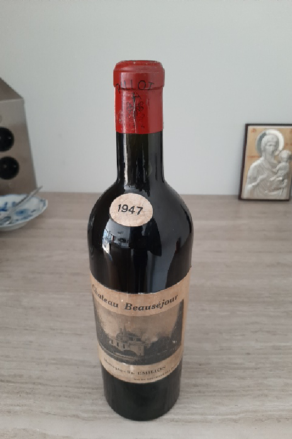 Chateau Beausejour, Montagne-St-Emilion - Image 1