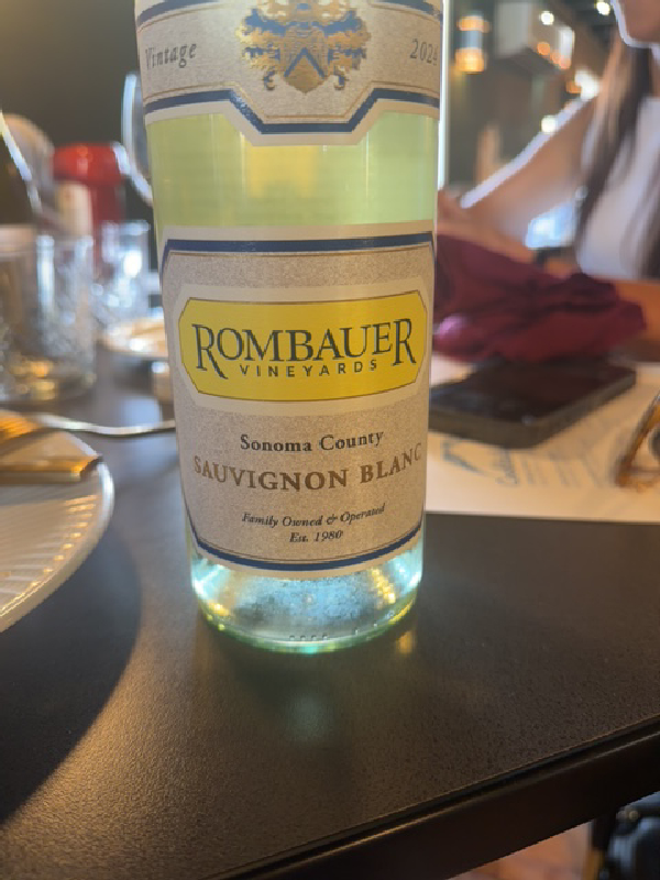 Rombauer Vineyards Sauvignon Blanc - Image 1