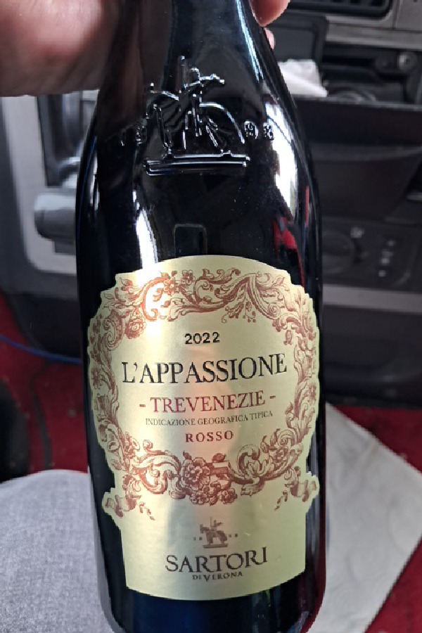 L'Appassione Trevenezie Rosso - Image 1