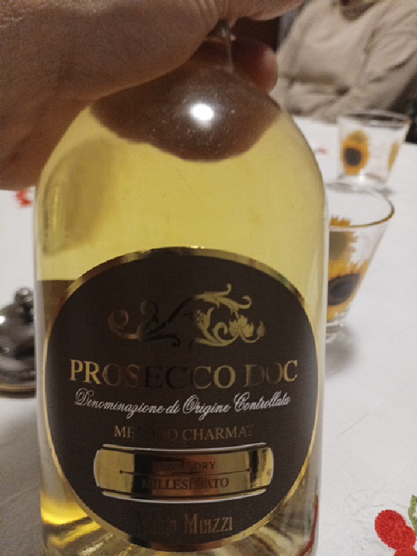 Villa Miazzi Prosecco DOC Extra Dry Millesimato - Image 1