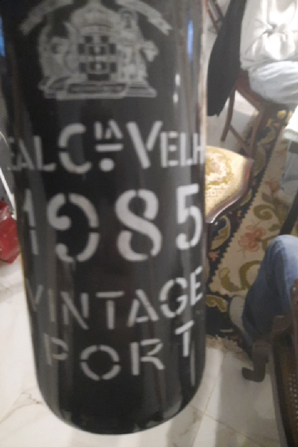 Real Companhia Velha Vintage Port 1985 - Image 1