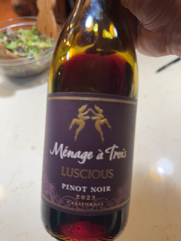 Ménage à Trois Luscious Pinot Noir - Image 1