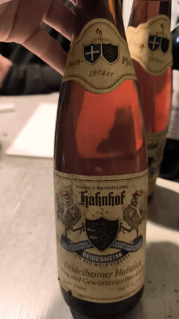 Deidesheimer Hofstück Riesling und Gewürztraminer - Image 1