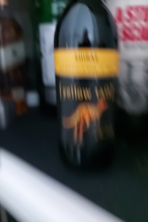 Yellow Tail Shiraz - Image 1