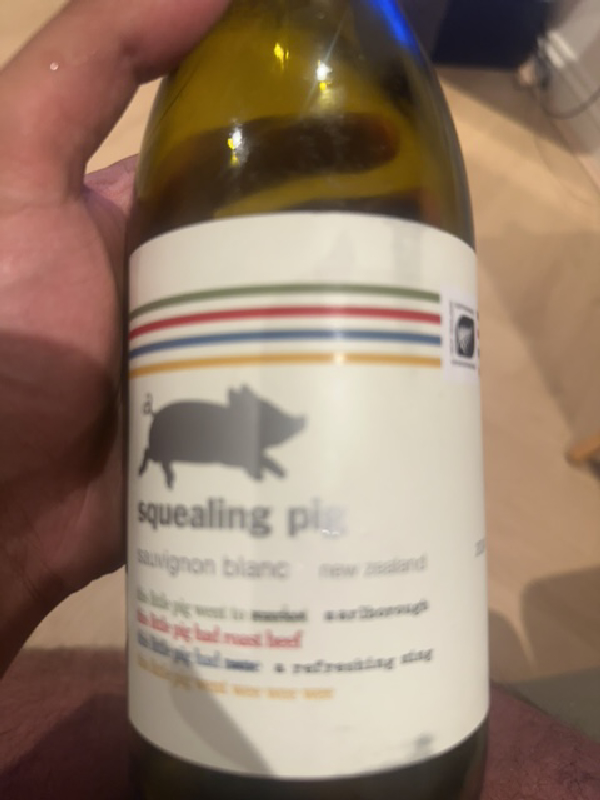 Squealing Pig Sauvignon Blanc - Image 1