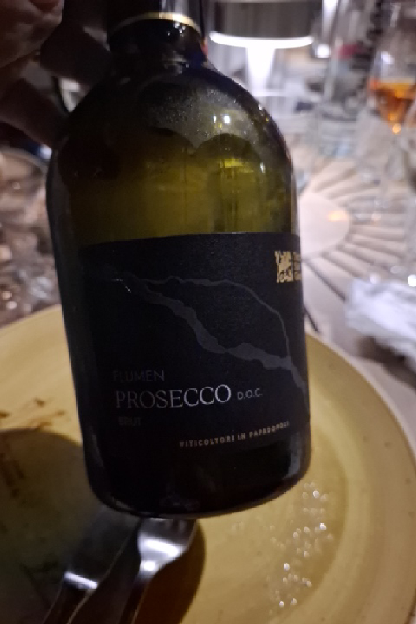 Flumen Prosecco D.O.C. Brut - Image 1