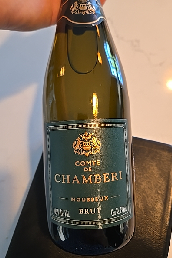 Comte de Chamberi Mousseux Brut - Image 1