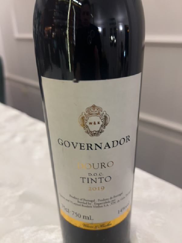 Governador Douro D.O.C. Tinto - Image 1