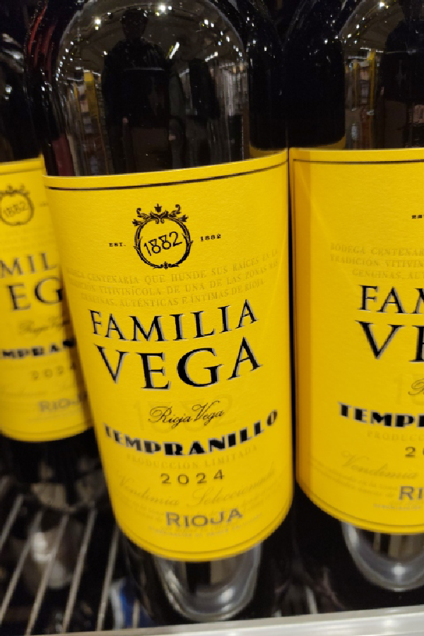 Familia Vega Tempranillo - Image 1