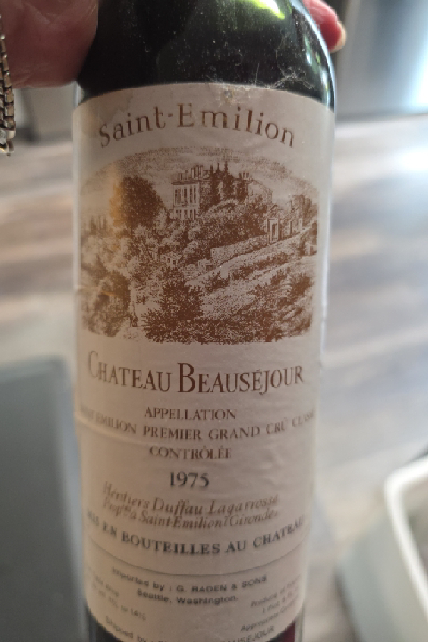 Château Beauséjour Héritiers Duffau-Lagarrosse 1975 - Image 1