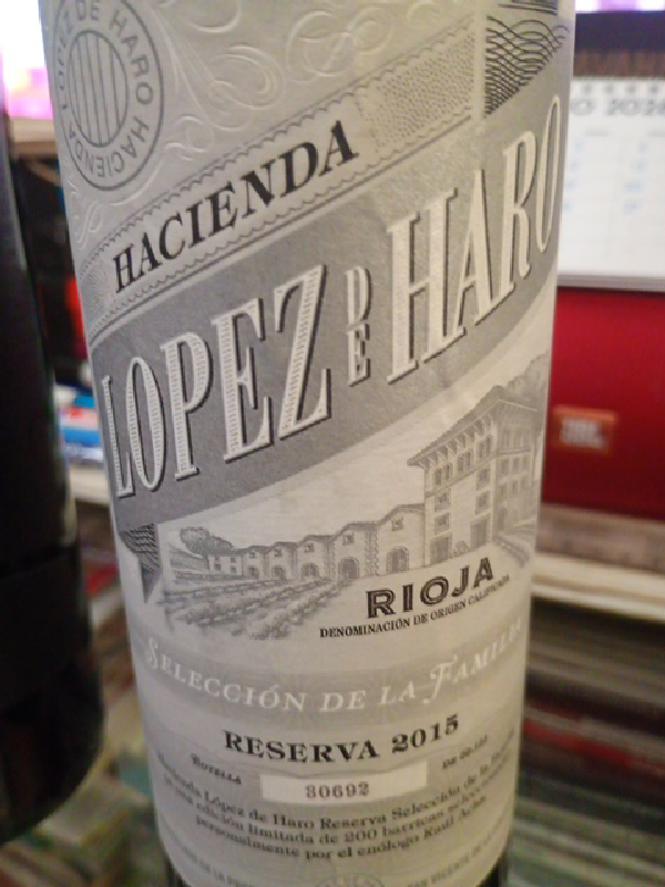 Hacienda López de Haro Reserva Selección de la Familia 2015 - Image 1