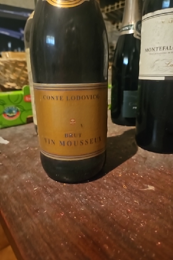 Conte Lodovico Brut Vin Mousseux - Image 1