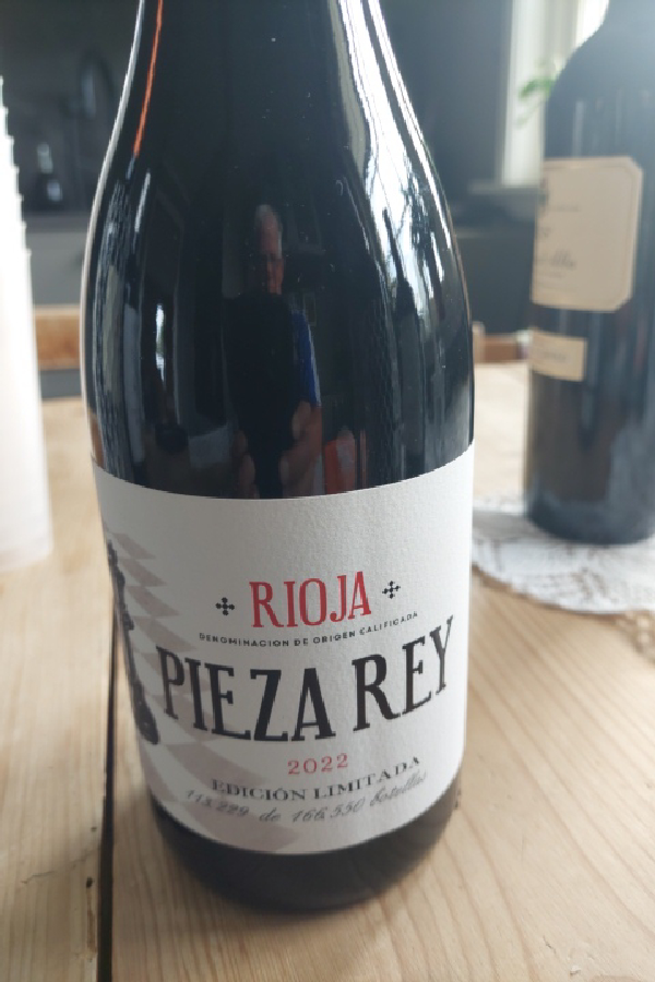 Pieza Rey Edición Limitada - Image 1