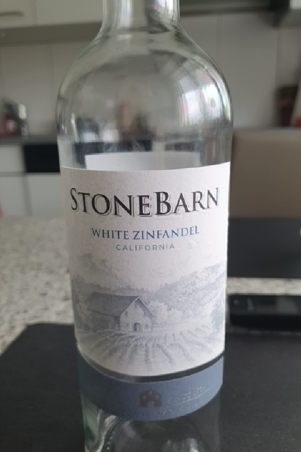 White Zinfandel - Image 1